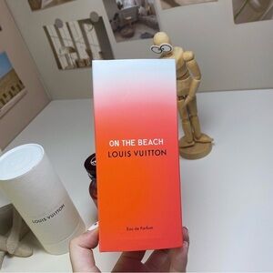 Louis Vuitton On The Beach Eau de Parfum - Red and White